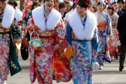 中国人「日本と韓国には伝統衣装があるのに、なぜ中国にはないのか」　中国の反応