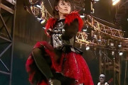 人前でBABYMETALを聴くのって最悪だよね　“人の目なんて気にするな”　【海外の反応】