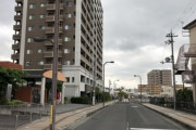 え・・・？信号待ちで目撃した衝撃の瞬間ｗｗｗｗｗ「時間管理が上手い人」「明らかにこの男には時間が味方していない」海外の反応
