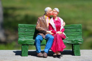 【心理学】夫婦間において夫は自らのストレスが高まると妻へのサポートを怠りがちに、だが逆はそうではない