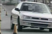 【海外の反応】1991年式の初代スバルレガシィはクリーンなデザインが素敵！