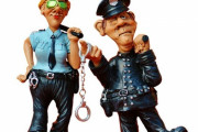 「警察官に質問、最もバカだと思ったのはどんな犯罪者？」回答いろいろ