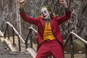 韓国人「大ヒット映画ジョーカーが完全に韓国のパクリだと分かる写真がこちら」