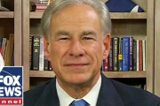 米テキサス州知事、不法移民の逮捕を可能にする新州法に署名…親移民の米バイデン政権に反発[海外の反応]