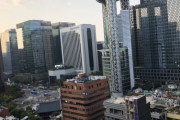 韓国人「韓国の首都、ソウルの地下鉄駅のクオリティをご覧ください」
