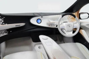 韓国人「日本で近々販売される電気自動車のデザインが近未来的すぎる件」