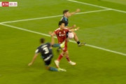 英国人「日本のマスチェラーノだ」遠藤航、PK獲得！CBでフル出場して勝利に貢献！現地サポから称賛続出！【海外の反応】