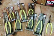 【海外の反応】日本のツノダというメーカーの工具はコスパ最強だ！