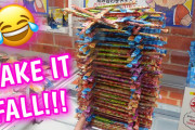 シンプルだから海外の人も見ていて楽しいのが良いよね！ゲームセンターのお菓子タワー！！