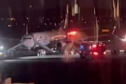 【動画あり】韓国人「サムスンギャラクシーA21が炎上！」米航空機で発火、乗客緊急待避　韓国の反応