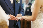 海外「日本人はどうして友人と結婚するの？」（海外の反応）