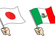 ワールドカップで日本人に日本国旗を配るメキシコ人　“悟空をくれたんだから当然だ”　【海外の反応】