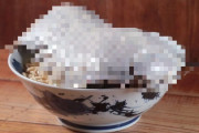 【閲覧注意】巨大ダイオウグソクムシが丸ごと1匹乗ったラーメンが台湾で爆誕ｗｗｗｗ