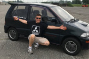 【海外の反応】三菱ミニカダンガンZZという軽自動車に乗ってみた！