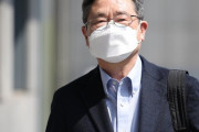 韓国紙「文化体育観光部長官候補 "日王祝賀宴に出席、歴史歪曲の現場取材だった"」韓国の反応