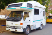【海外の反応】日本のキャンピングカーのサイズが一番ちょうどいい！