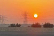 【画像】夕日に向かって片輪