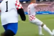 中国人「日本人サッカー選手が他のアジア諸国に帰化しても良い3つの理由」　中国人「誰が日本国籍を放棄する？」「日本は個ではなく全体でプレーする」