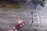 事故多発にもほどがある…シアトルの「魔の交差点」を撮影した映像が恐ろしいことに