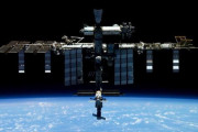 海外の反応　国際宇宙ステーションで空気漏れ、宇宙飛行士5人一時退避