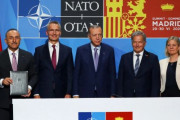 海外「トルコがフィンランドとスウェーデンのNATO加盟を容認」