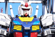 外国人配信者「ガンダムの施設全体を隅から隅まで紹介すっぞ！」
