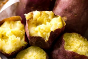 海外「韓国や日本のものが最高だ！とても甘くて美味しいよ！」中が白いさつまいもの焼き芋が美味しい！（海外の反応）