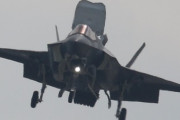 ロシアと中国の脅威の中、日本は敵の軍事基地を攻撃するための武器を購入する可能性がある…？「同盟は必要ない、核兵器だけでいい」「他の国に頼ってはいけない」海外の反応