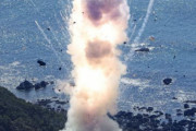 韓国人「11億かけた日本初の民間小型ロケット...力強く舞い上がり、5秒で散る…」
