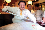 外国人「すしざんまいの社長はソマリアの海賊を激減させたらしい！」