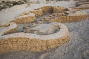 【海外】「3500年前の巨大要塞がエジプトで発見！曲がりくねった厚い壁の謎とは？」