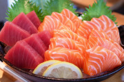 日本に降り立って最初に食べる物って何？←「コンビニおにぎりだろ」（海外の反応）