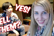 美人外国人が日本の村を散策！感の良い外国人は、アニメの元ネタだと分かってしまったようです
