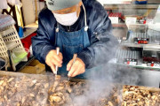 88歳の店主が営むホルモン屋台がスゴい！！外国人「この料理とビールは最高に合うんだ！」