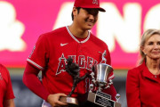 大谷、エンゼルスと年俸約43.5億円の1年契約で電撃合意!!　海外「YESSSSSSSSSS」「神様ありがとう」「はぁぁぁ（ため息）」「野球界にとって悲しい日だ」「喜ぶべきか悲しむべきかわからない」