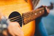 「なぜカントリーミュージックの歌詞は男女でこんなに違うの？」ツイートの説明が共感を集める