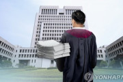 韓国紙「"裁判取引で被害を受けた" ... 日本強制動員被害者が国家を相手取り訴訟」