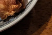 みんなは日本の唐揚げに何かかけて食べる派？←「レモン」「キューピー」（海外の反応）