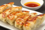 韓国人「日本式餃子と韓国式餃子の違いがこちらです・・」→「日本語のギョウザは意味不明の発音です‥（ﾌﾞﾙﾌﾞﾙ」　韓国の反応