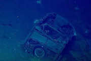 【海外】1942年に沈没したアメリカ海軍艦船の残骸から発見された謎の車両とは？