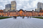 韓国人「日本の東京駅の風景を見てみよう、ﾌﾞﾙﾌﾞﾙ」