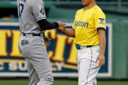 大谷翔平と吉田正尚の２ショットに全米騒然！←「身長差が凄い」（海外の反応）