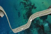 フォトショップが下手すぎる外国人、とんでもない画像を作ってしまうｗｗｗｗ