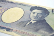 韓国人「約1000円分の日本のパンを評価してほしいんだが」