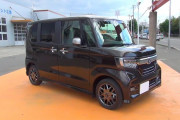 【海外の反応】ホンダN-BOXは機能的で完璧な軽自動車だ!
