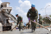 中国人「日本はそんなに戦争したがってないし平和に行こう」