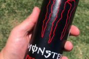 欧米人「やばっ！エナジードリンクのフレーバー、モンスター・キューバ・リーブルが日本から登場！」