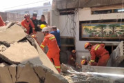 中国のレストランが突如倒壊し多数の死傷者…[海外の反応]