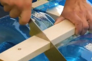 「意外と快適かも？」大きなペットボトル等を使った手作りのイカダ