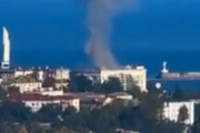 海外「ロシア防空弱すぎ問題。クリミア半島のセヴァストポリにあるロシアの黒海艦隊司令部にウクライナの無人機が命中」
